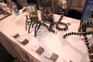 Illustration for article titled PMA 07: Joby Gives GorillaPod a Dose of Growth Hormone